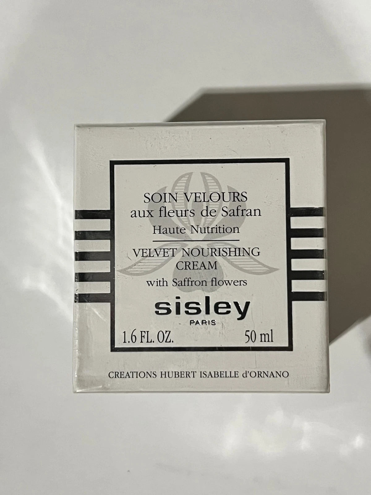 Velvet Nourishing Cream With Saffron Flowers 1.6 Fl Oz
